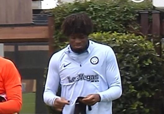 Inter, Bisseck: “Una favola lo scudetto in casa del Milan. Ha funzionato tutto”- immagine 2