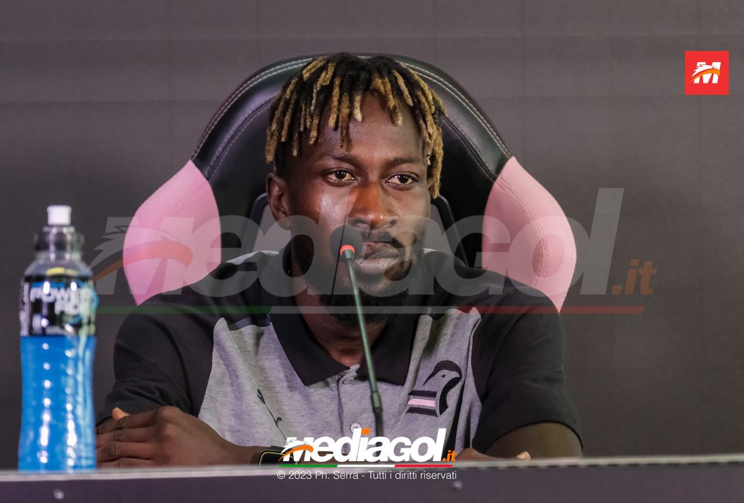 FOTO PALERMO, Mamadou Coulibaly presentato in conferenza stampa (GALLERY) - immagine 16