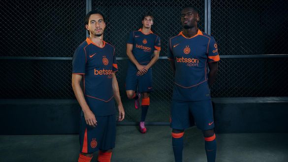 UFFICIALE – Inter, ecco la nuova terza maglia: esordio contro il Sassuolo- immagine 4