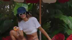 VIDEO / Izabel Goulart, fisico strepitoso. Lato B super per lady Trapp