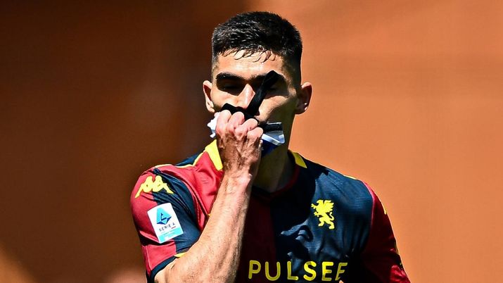 Genoa-Milan, Vasquez su Gimenez: “Scheravo con lui e gli dicevo che…” Genoa-Milan, Vasquez su Gimenez: “Scheravo con lui e gli dicevo che…” - immagine 1