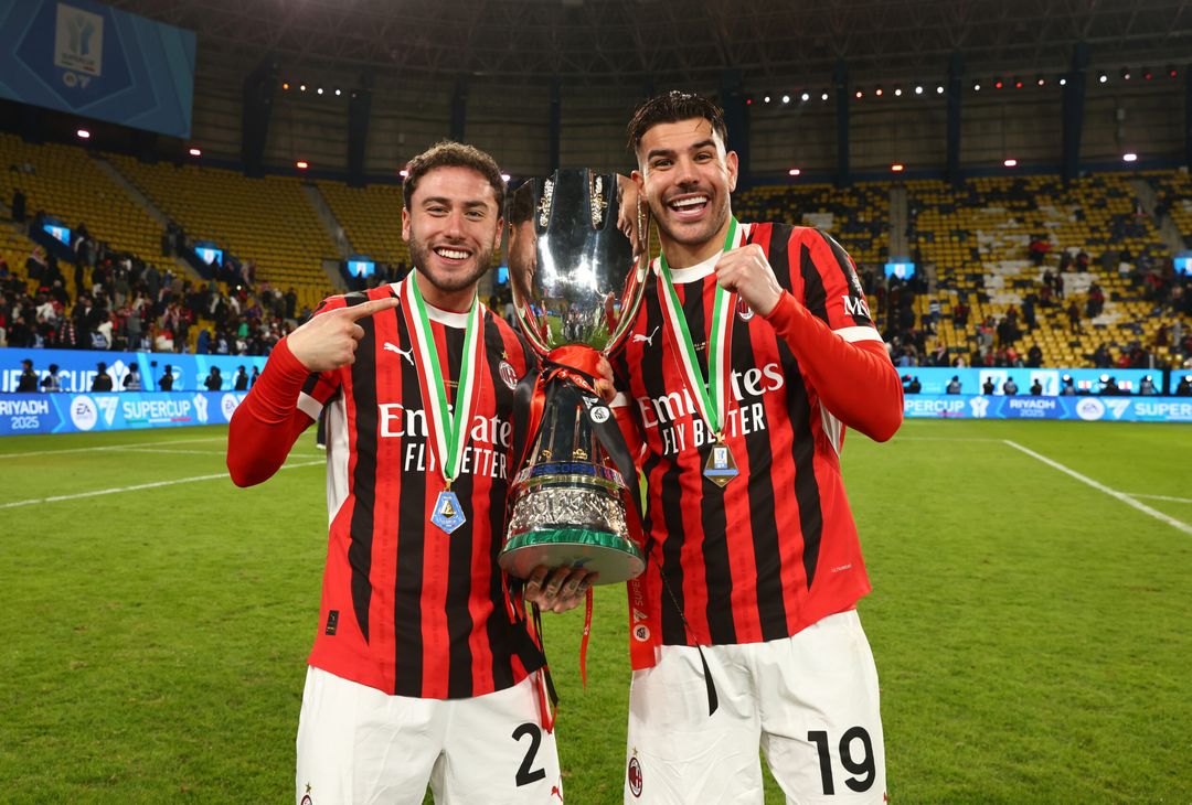 Festeggiamenti Theo Hernandez derby Inter-Milan 2-3 Supercoppa italiana 2025 Calabria