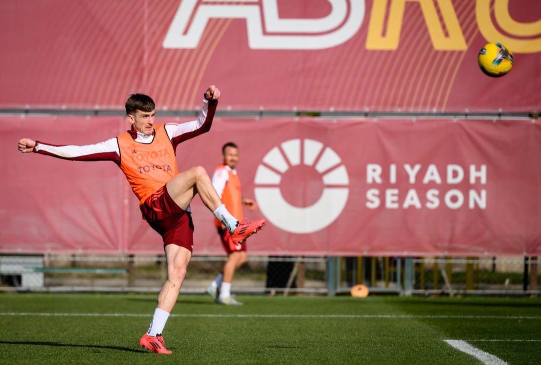 Roma, secondo allenamento dell’anno: Dovbyk torna in gruppo – FOTO GALLERY - immagine 24