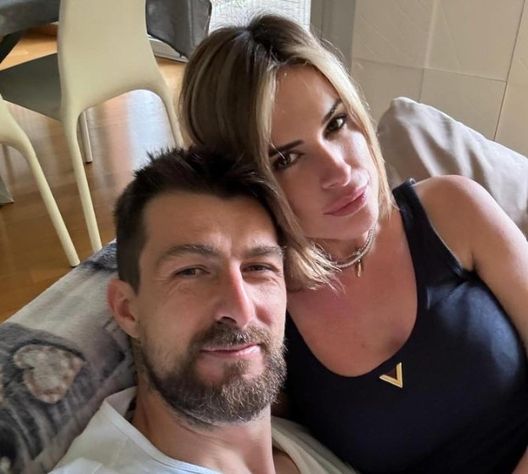 Acerbi dedica lo scudetto anche alla moglie: “Sempre al mio fianco”- immagine 2