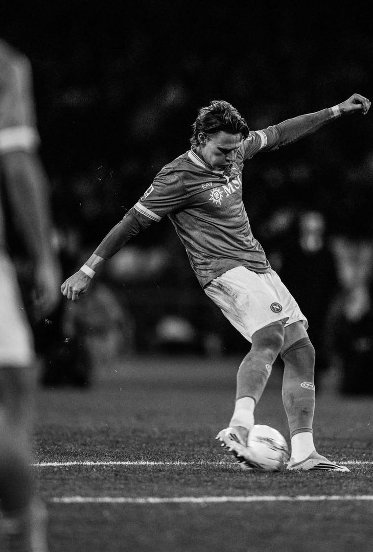 “Forza di volontà”: la sintesi del match del Napoli contro la Fiorentina – LA GALLERY - immagine 16