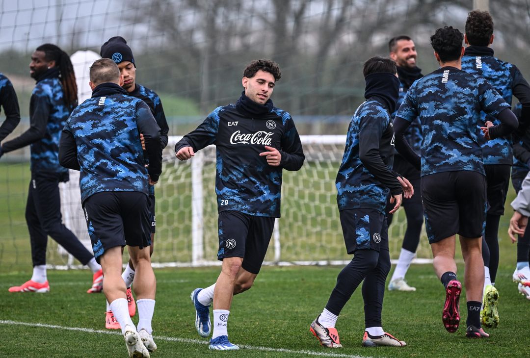 Il primo allenamento di Luis Hasa con il Napoli