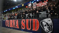 “E la sciarpa rossonera con orgoglio indosserò…”: anche il raccattapalle canta con la Curva…