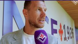 Dzeko è un nuovo giocatore della Fiorentina: “Molto felice di tornare in Italia”