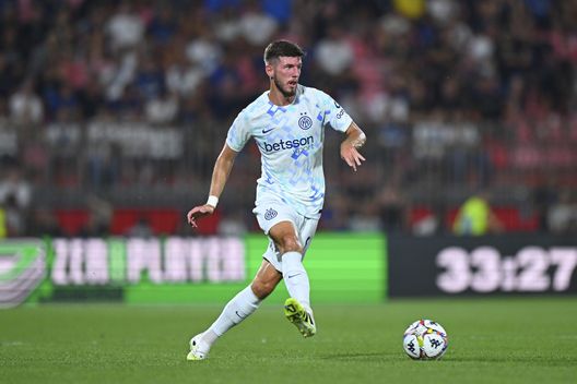 Inter-Olympiacos, formazioni UFFICIALI: Thuram e Lautaro in attacco. Sucic dal 1′- immagine 2