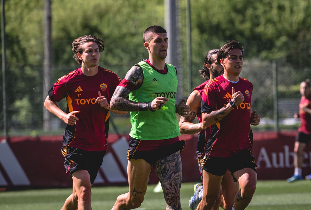 Trigoria, la ripresa degli allenamenti a -5 da Roma-Fiorentina – FOTO GALLERY - immagine 30