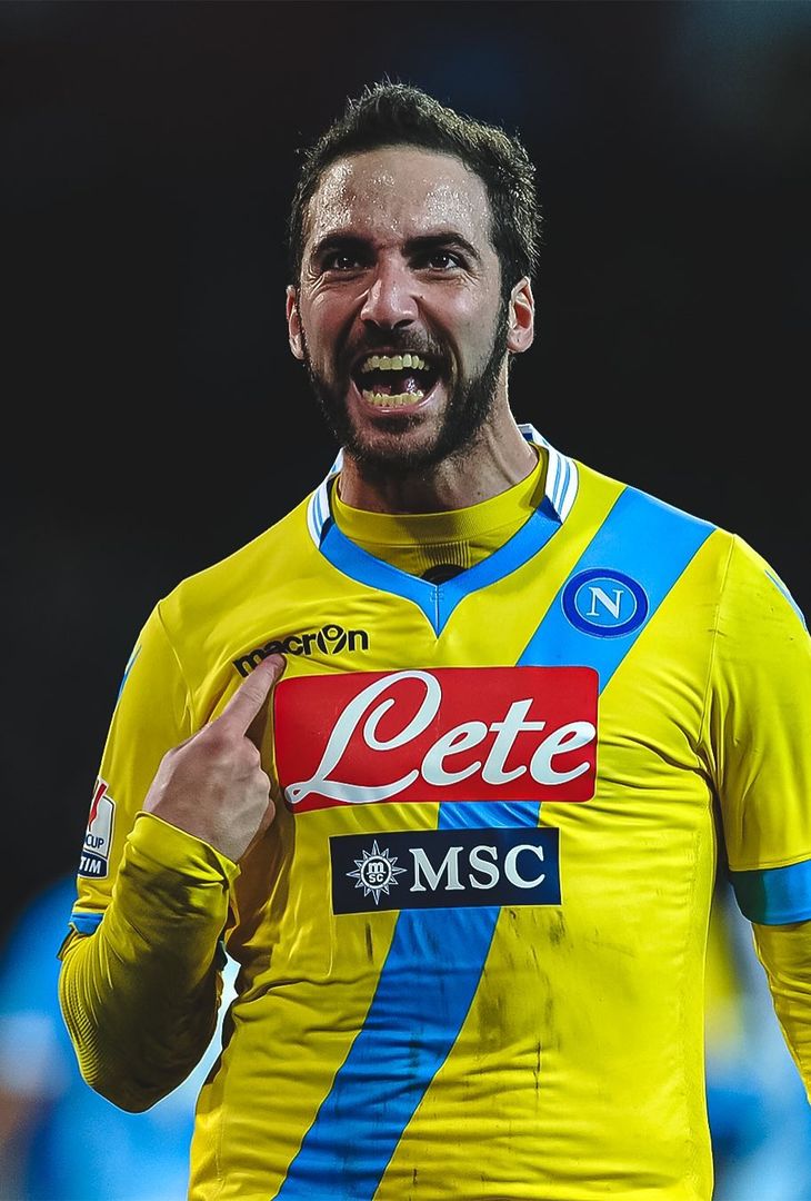 GALLERY La Serie A omaggia Lazio-Napoli: tutte sfide spettacolari tra queste squadre - immagine 11