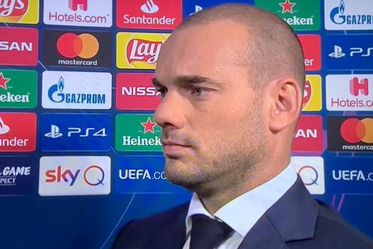 Sneijder si trasferisce dal padre: “È gravemente malato. Spero di stare lì 20 anni”- immagine 2