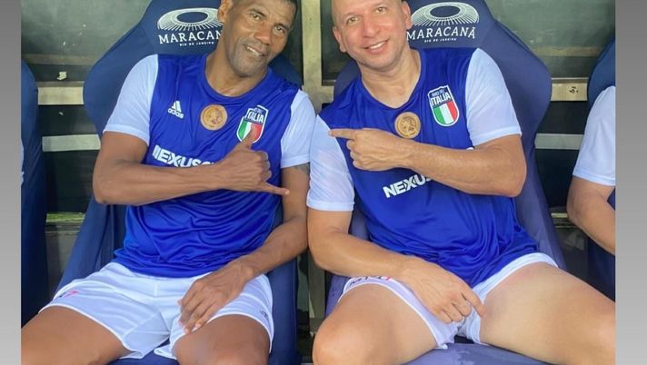 Adriano e l’addio al calcio: presenti Aldair, Juan, Fabio Junior, Burdisso e Pizarro - immagine 1