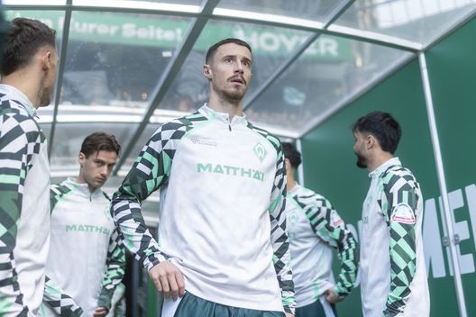 Werder Brema, 2.000 tifosi all’ultimo allenamento prima del derby con l’Amburgo- immagine 2