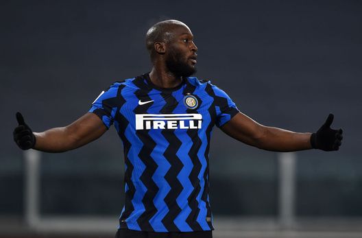 300 gol a 27 anni: Lukaku come CR7, battuto Ibra. Solo in due meglio di Romelu- immagine 2