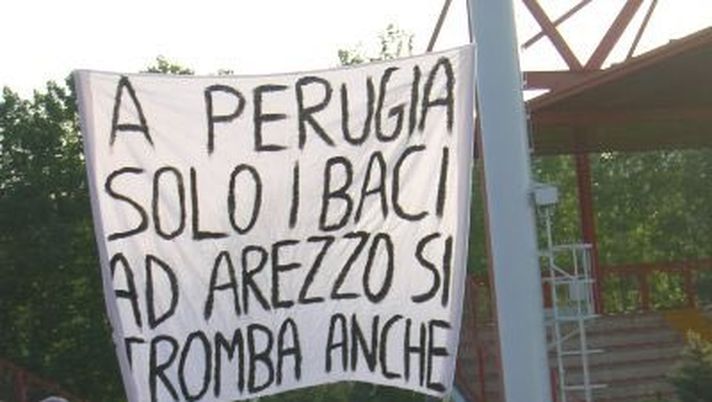 Il derby dell’Etruria e la tessera del tifoso: solo in 300 da Perugia ad Arezzo… - immagine 1