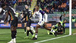 1-1 a Venezia, il Verona esce dal Penzo con un punto