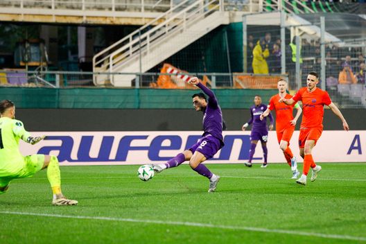GERMOGLI PH: 17 APRILE 2025 FIRENZE STADIO ARTEMIO FRANCHI CONFERENCE LEAGUE FIORENTINA VS CELJE NELLA FOTO GOL MANDRAGORA ESULTANZA Mndragora