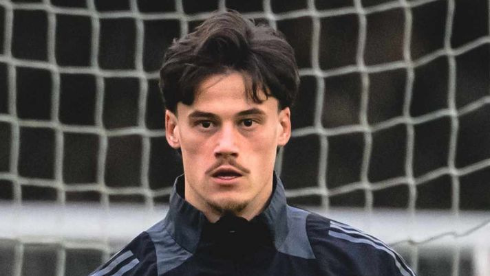Roma, Svilar sicuro: 'In Italia tre squadre meglio di noi. Sul Milan ...'