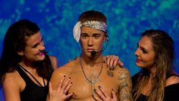 L’ex produttore: “P. Diddy e i suoi amici hanno abusato di Justin Bieber quando aveva 16 anni”
