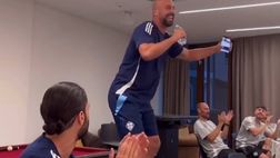 Como, Reina scatenato con i nuovi compagni: lo show dell’ex calciatore del Napoli