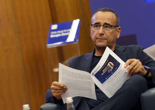 Getty Images Sanremo, Conti: “Avrei voluto Fabrizio Frizzi con me. Ansia? Con l’angoscia non avrei…”- immagine 2
