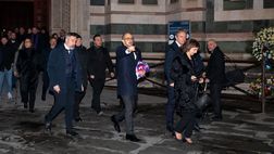 VIDEO VN – Joseph e Catherine all’uscita dalla chiesa abbracciano i tifosi