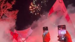 Buon compleanno Lazio! I tifosi festeggiano la mezzanotte a Piazza della Libertà – VIDEO