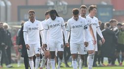 FOTO Tutti in cerchio con un mantra: la carica social del Napoli