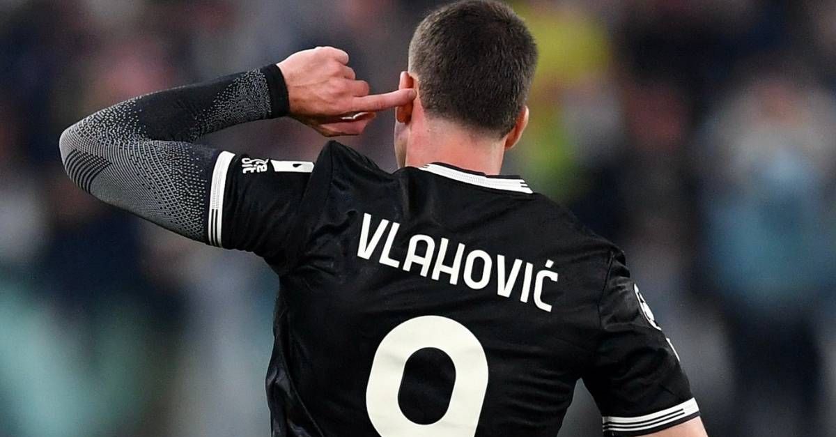 Milan, un super Vlahovic in un pazzo Juventus Borussia Dortmund 4 4 | VIDEO