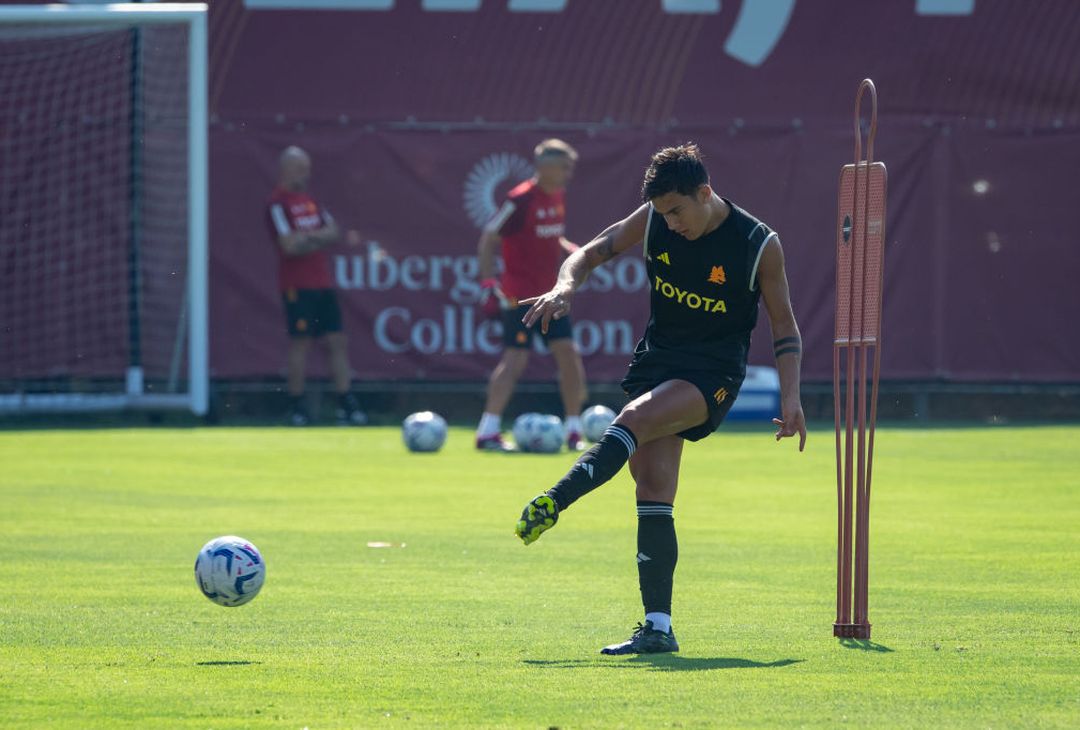 Roma, allenamento mattutino a Trigoria in vista dell’Hellas Verona – FOTO GALLERY - immagine 33