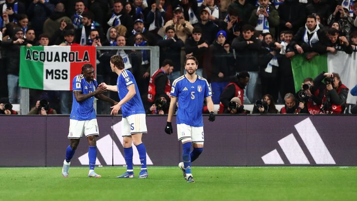 Locatelli a cena con gli interisti a Firenze: i tifosi juventini non apprezzano - immagine 1