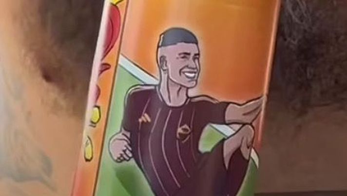 Roma, è già scoppiata la Soulé-mania: nasce la birra dedicata all’argentino – VIDEO Roma, è già scoppiata la Soulé-mania: nasce la birra dedicata all’argentino – VIDEO - immagine 1