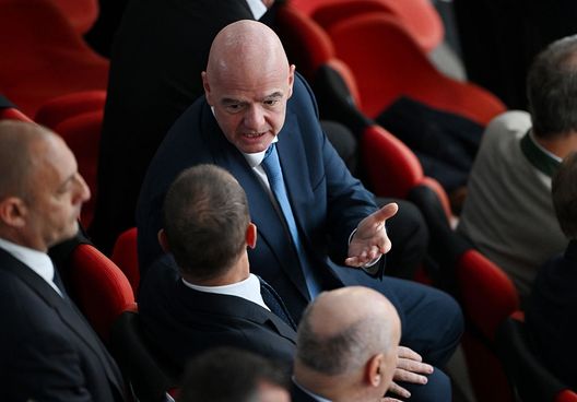 blatter-contro-infantino-mondiali-2034-arabia-saudita-fifa