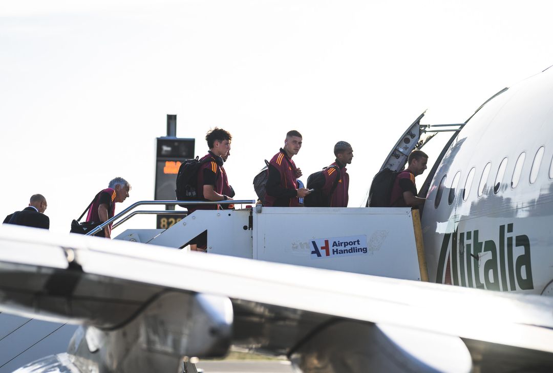 In partenza per Pisa: la Roma si prepara alla sfida – FOTO GALLERY - immagine 8