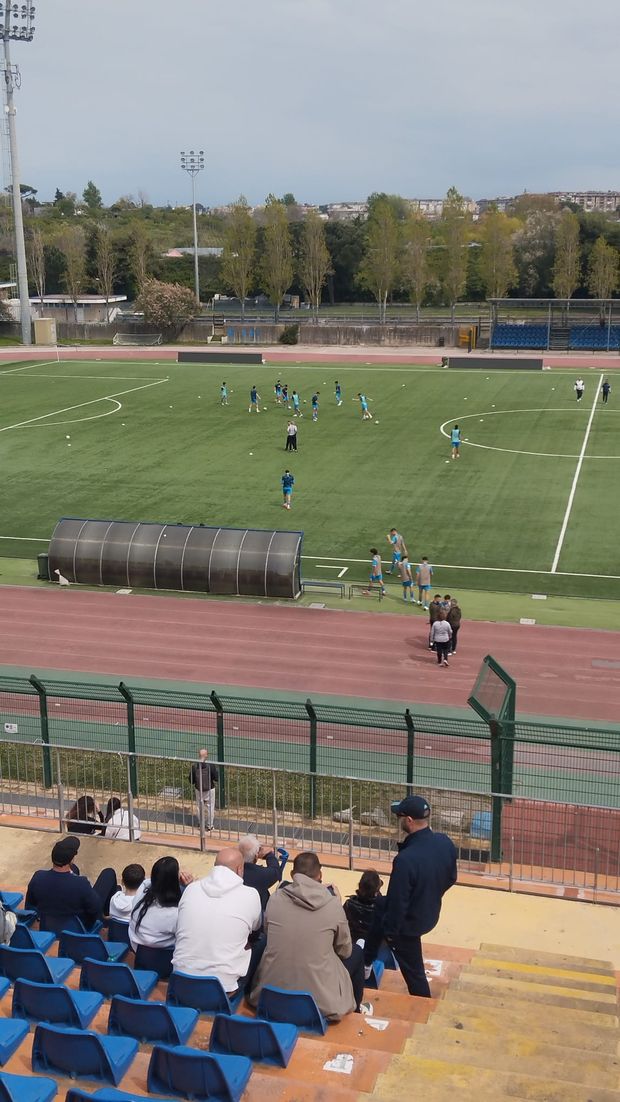 Anche il Napoli di Dario Rocco è sceso in campo per il riscaldamento FINALE Primavera 2, Napoli-Salernitana 1-2: colpaccio amaranto al Piccolo - immagine 9