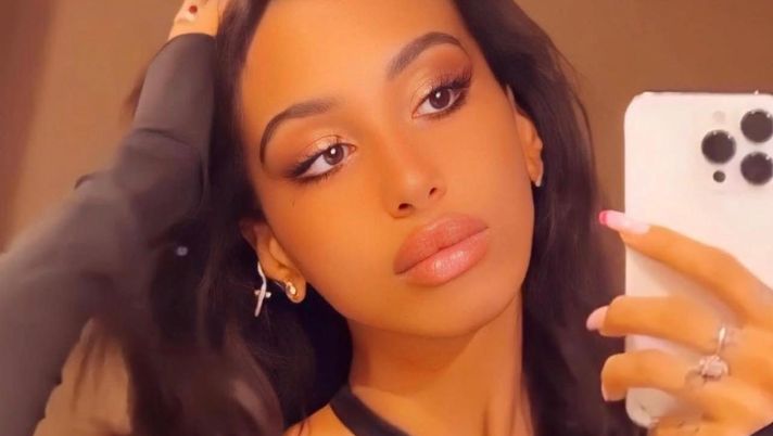 Lulù Selassiè condannata per stalking, la sorella: “Mesi difficili, trattate a pesci in faccia” Lulù Selassiè condannata per stalking, la sorella: “Mesi difficili, trattate a pesci in faccia” - immagine 1