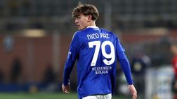 Lecce-Como, formazioni ufficiali: Douvikas c’è! La scelta su Paz, Strefezza, Caqueret e Pierotti