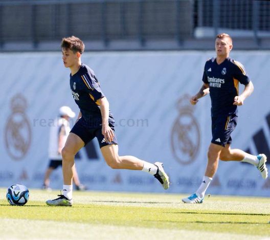 Real Madrid, Arda Güler ko: lesione al menisco interno del ginocchio destro- immagine 2