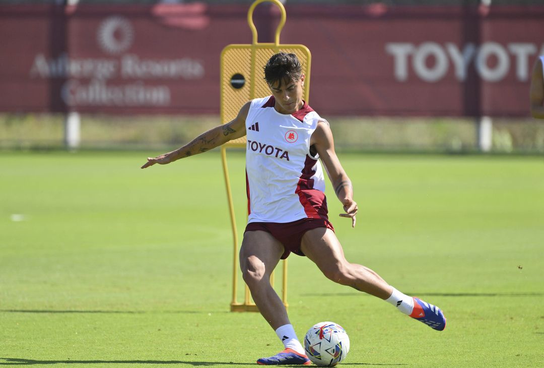 Roma, seduta di allenamento a Trigoria: il “benvenuto” a Soulé e Dahl – FOTO GALLERY - immagine 26