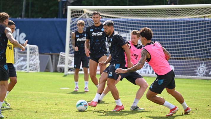 La SSC Napoli, attraverso una nota pubblicata sul proprio sito ufficiale, fa un resoconto dell'8° giorno di ritiro in quel di Dimaro. ritiro dimaro napoli