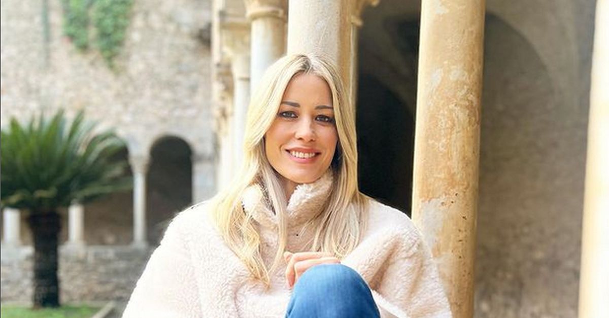 Sfogo Santarelli: “Mia figlia sui social? Guadagnerei il doppio ma ho deciso di…” Sfogo Santarelli: “Mia figlia sui social? Guadagnerei il doppio ma ho deciso di…”