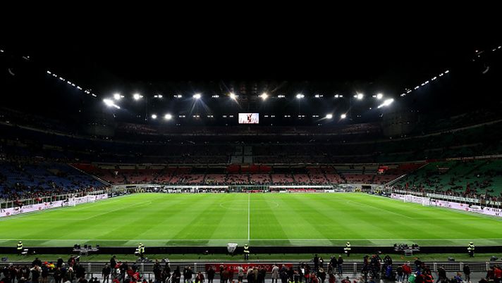 La neve, Rabiot e Dumfries: il derby milanese prende forma