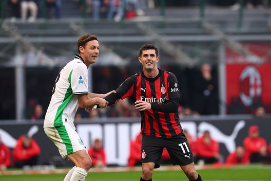 gol-annullato-loftus-cheek-pulisic-milan-sassuolo-contatto-arbitri-var