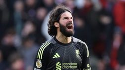 FLASH – Alisson può tornare in Italia: approccio concreto e c’è l’apertura del portiere, il Liverpool…