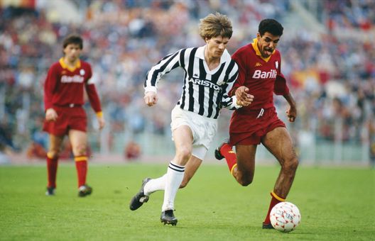 Laudrup con la maglia della Juve. (Getty Images)