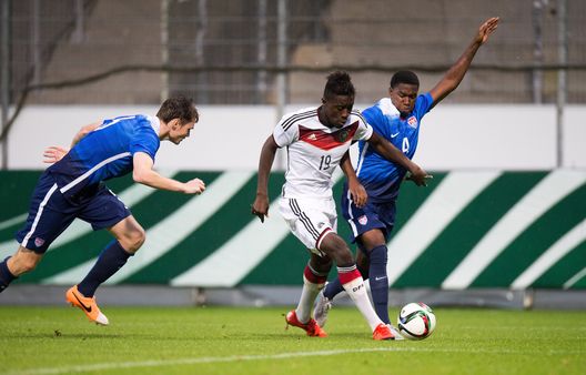 Prince Osei Owusu in azione contro gli Stati Uniti durante l'Under 19 Mercedes-Benz Elite Cup. (Foto di Deniz Calagan/Bongarts/Getty Images) Mls, Inter Miami-Montréal: riflettori sul figlio d’arte Federico Redondo- immagine 4