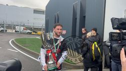 Milan tornato in Italia con la Supercoppa: le parole di Leao e Calabria | VIDEO