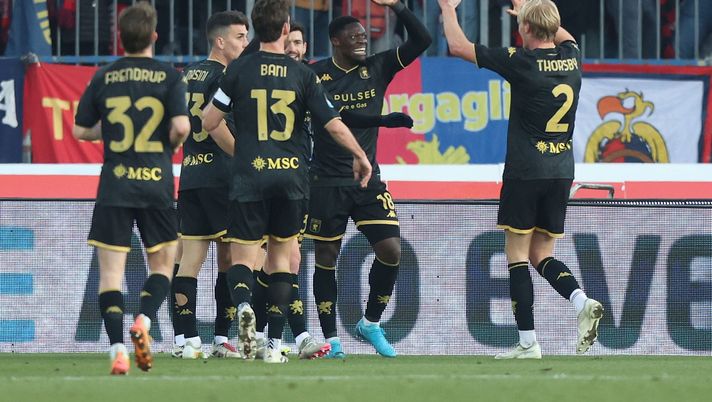 Serie A, Parma-Monza 2-1 e Empoli-Genoa 1-2: decidono Valenti ed Ekuban - immagine 1