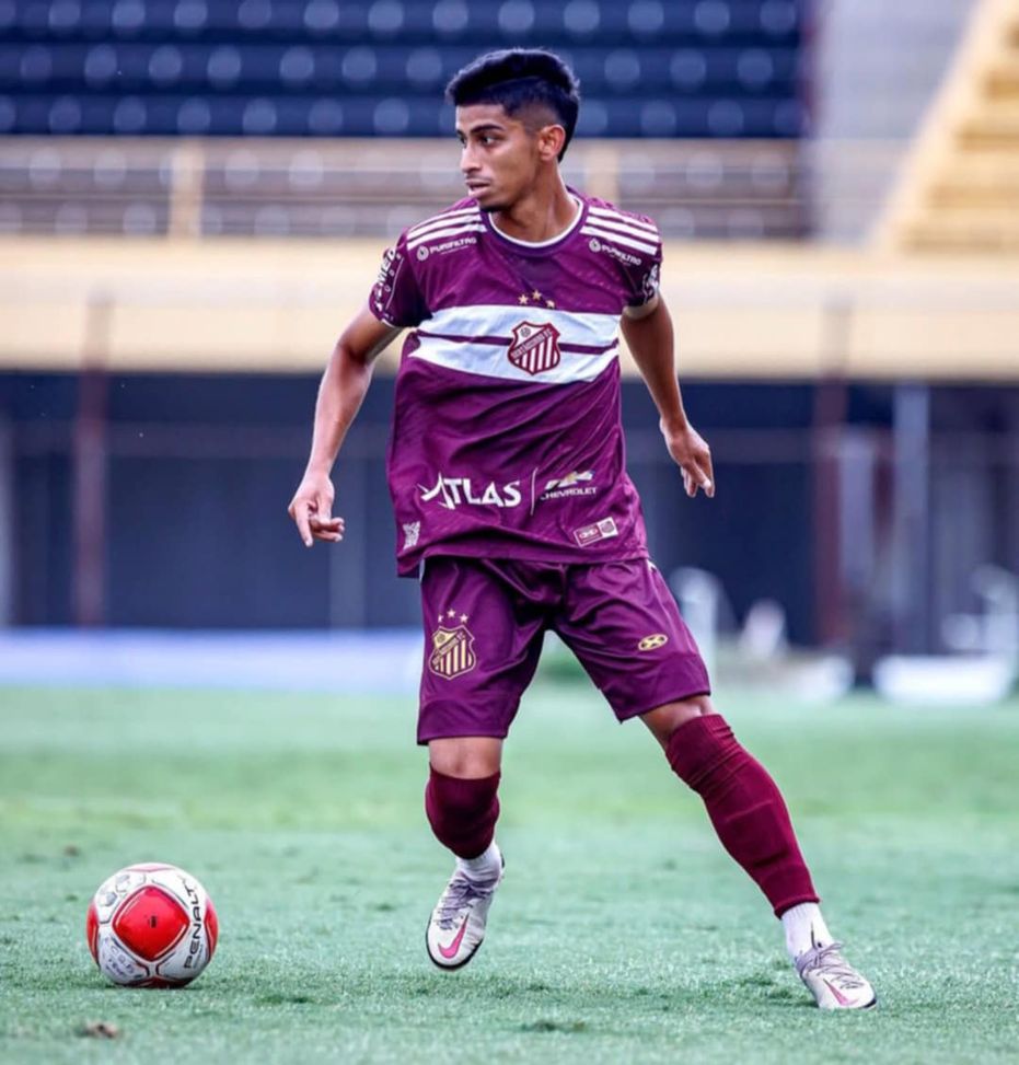 Si chiama Roberto Baggio, gioca con la 10 e segna in Brasile. No, non è uno scherzo- immagine 2